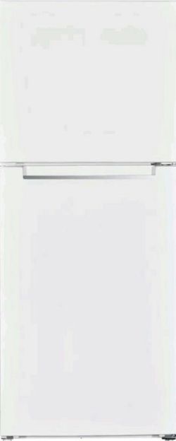 brand New Magic Chef 10.1 cu. ft. top Freezer Refrigerator