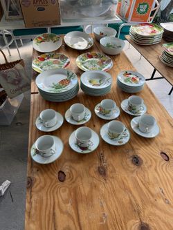 Dinner Ware Set for 8, 46 pieces