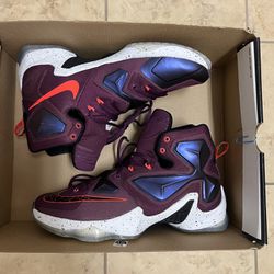 🏀  RETRO  LEBRONS  lV  - STUNNING PURPLE /w SPECKLED  CLEAR  SOLES ( MENS 10.5 ) * HARD TO FIND *  REDUCED! I 