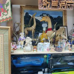 Collectables And Antiques 