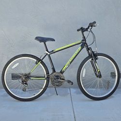Roadmaster Granite Peak Men's Mountain Bike, 26 inch wheels