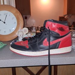 Air Jordan 1 Retro High 'Chicago' 1994