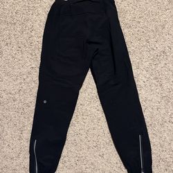 Men’s Lululemon Pacebreaker Joggers  28” inseam - XS