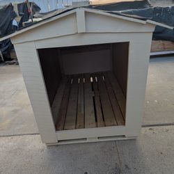 Just Finished Made One Extra Large Dog House Shingle Roof Giratino Leak Lifted From The Ground Made From Real Plywoods Will Last You For A Long Time