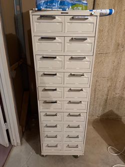 Datacase steel case cabinet