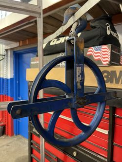 Gin Block Wheels Roof 