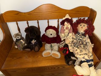 Boyd's bears and Raggedy Ann's