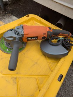 Ridgid 7" angle grinder