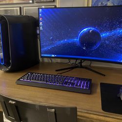 Alienware Aurora Ryzen Edition Gaming PC and Razer Keyboard