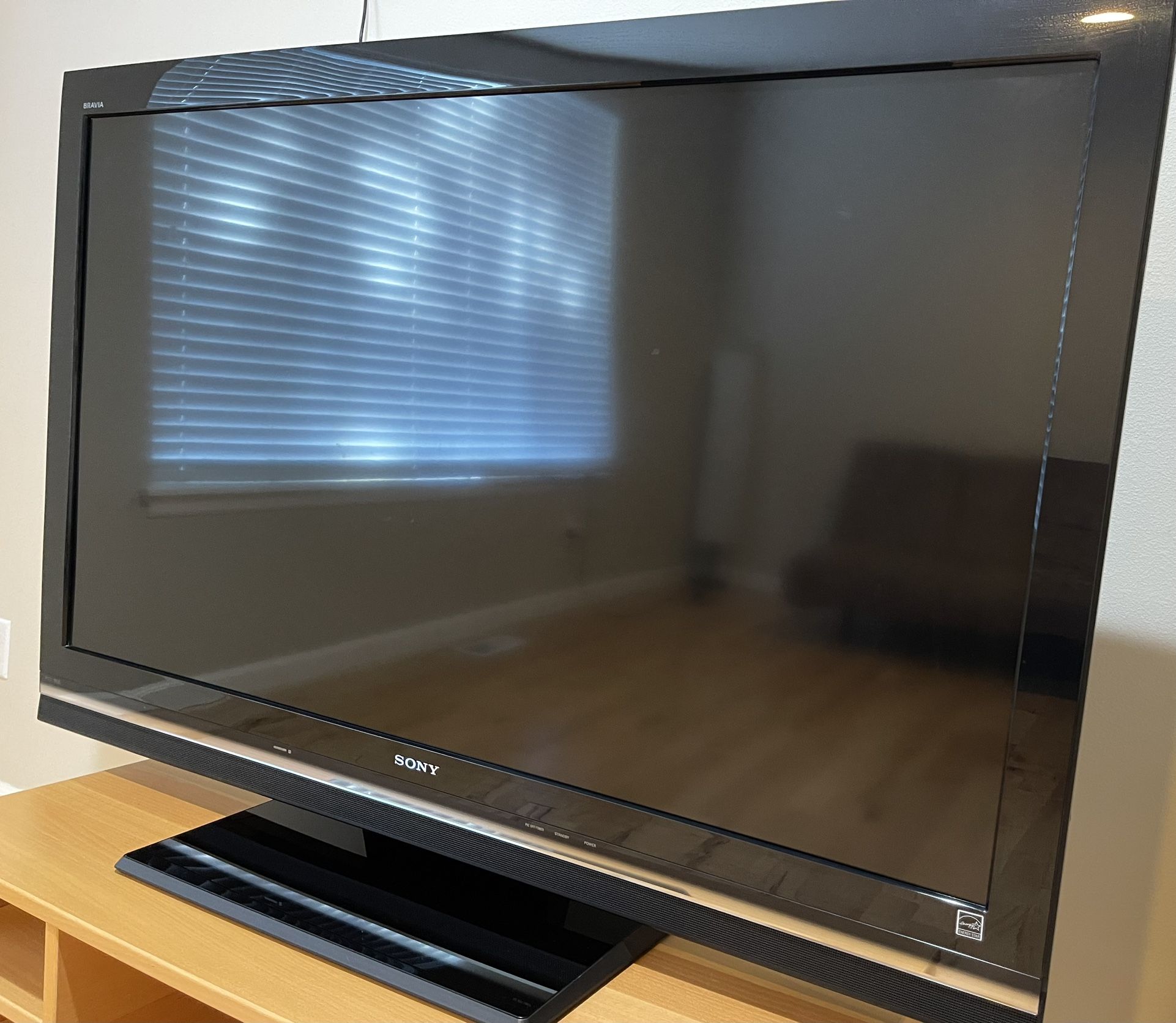 Sony Bravia KDL52V5100 52" 1080p HD LCD for Sale in Bothell, WA OfferUp