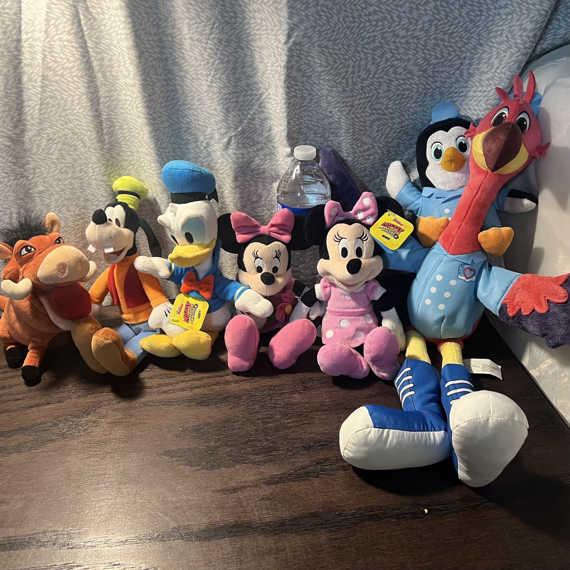 Minnie Donald Duck Pluto Pip And Freddy Goofy And More Stuffed Animals Plush