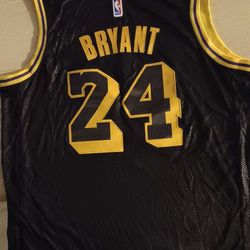 Kobe Bryant Jersey, Black Mamba City Edition