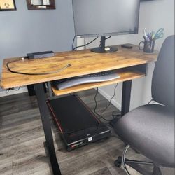 47" W x 47" H - Adjustable desk w/drafting chair & walking pad