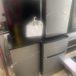 New Mini Fridge 