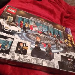 Lego Set Beand New Marvel Iron Man 