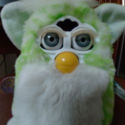 Extremely Rare  1989 FURBY