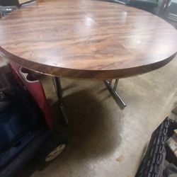 Kitchen Table $20