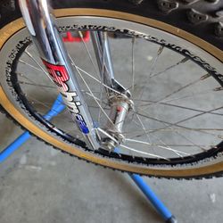 Odyssey T 1000 Bullseye Hubs