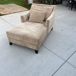 Modern Beige Chaise Lounge