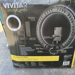 VIVITAR 18” Ring Light 