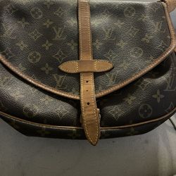 Lv Rare Cross Body