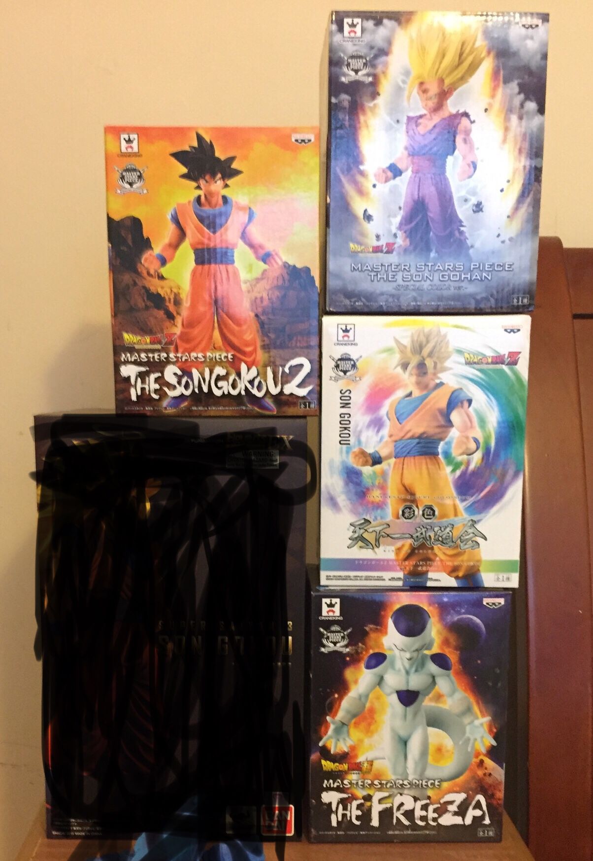 Dragon Ball Z Figures 1/6th scale Awesome Mint in Box!!!