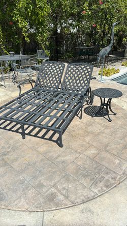 Heavy Duty Cast Iron Chaise Lounge With Matching Side Table