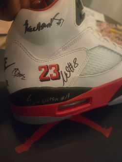 Brand new jordan 5 sign by 2025-26 Arizona wildcats basketball team