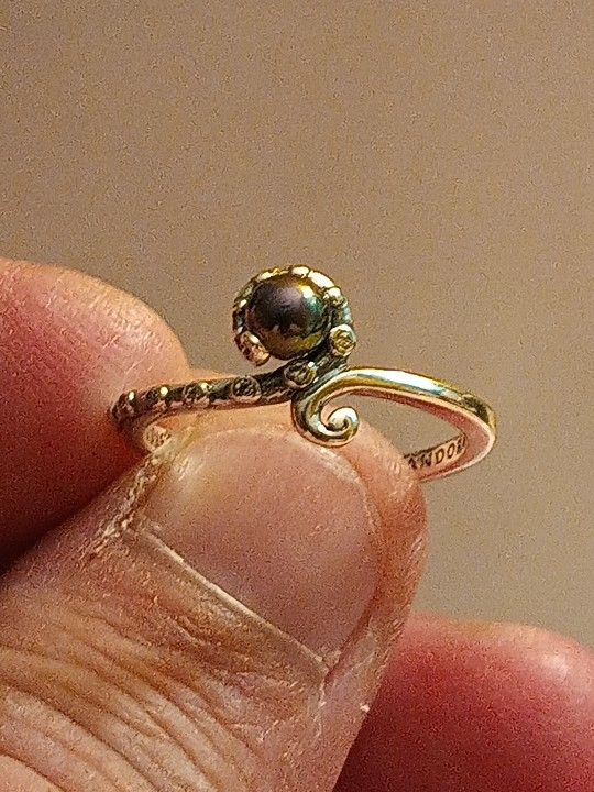 Pandora Disney Authentic Brand New Sterling Silver Little Mermaid Ursula Ring Size Size 7