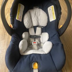 Chicco Infant Car Seat