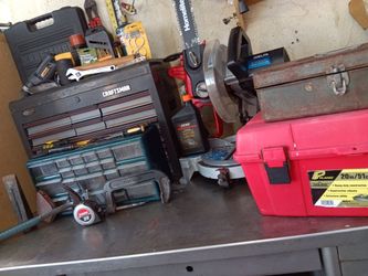 BUNDLE OF TOOLS
