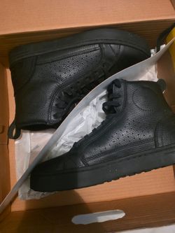Motorcycle ridding shoes