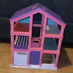 Small Barbie Play house 