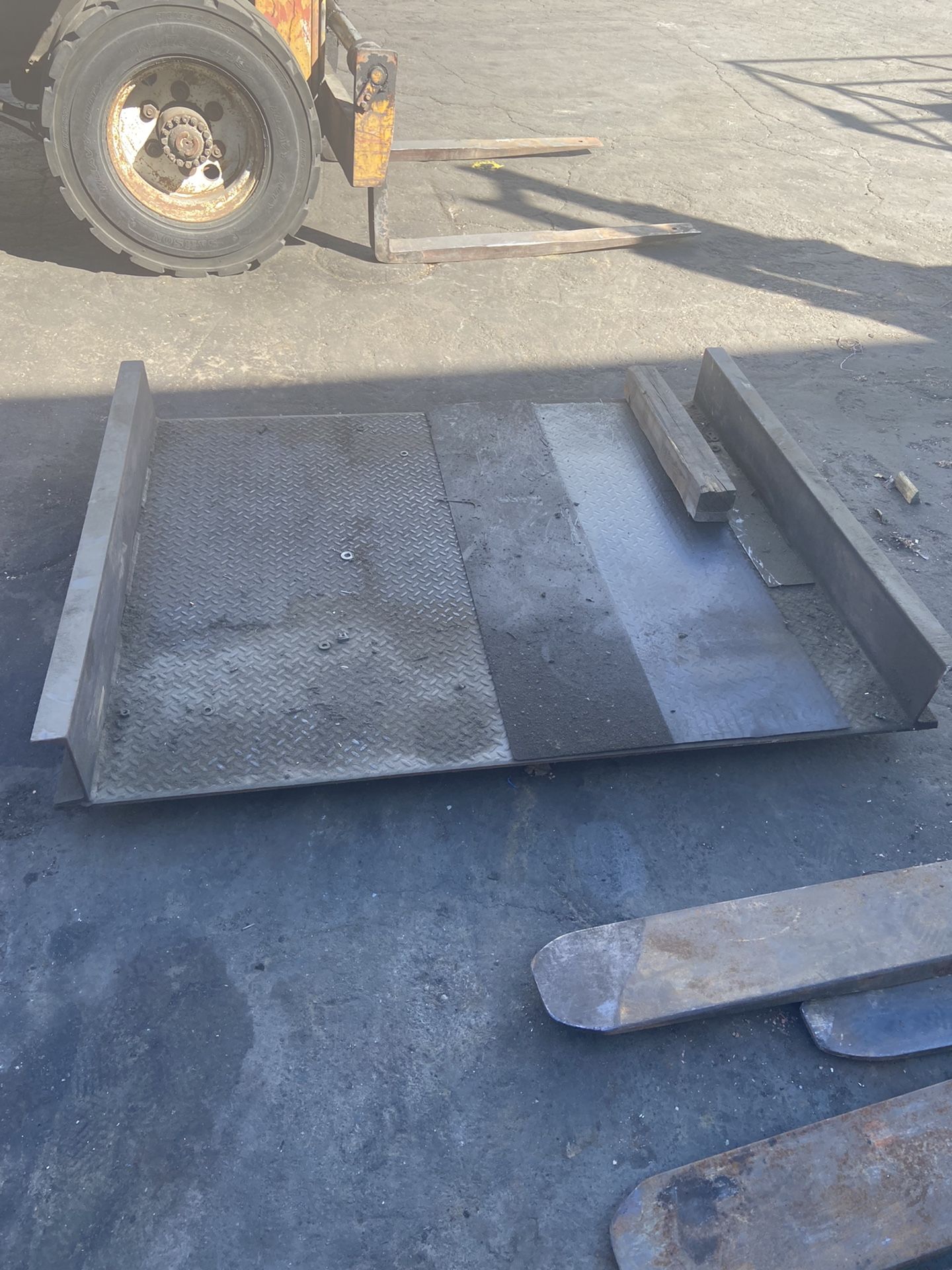 Steel Table Top for Sale in Phillips Ranch, CA OfferUp