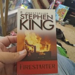 Stephen King Paperback Books 4 Books