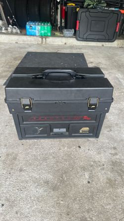vintage plano phantom pro tackle box