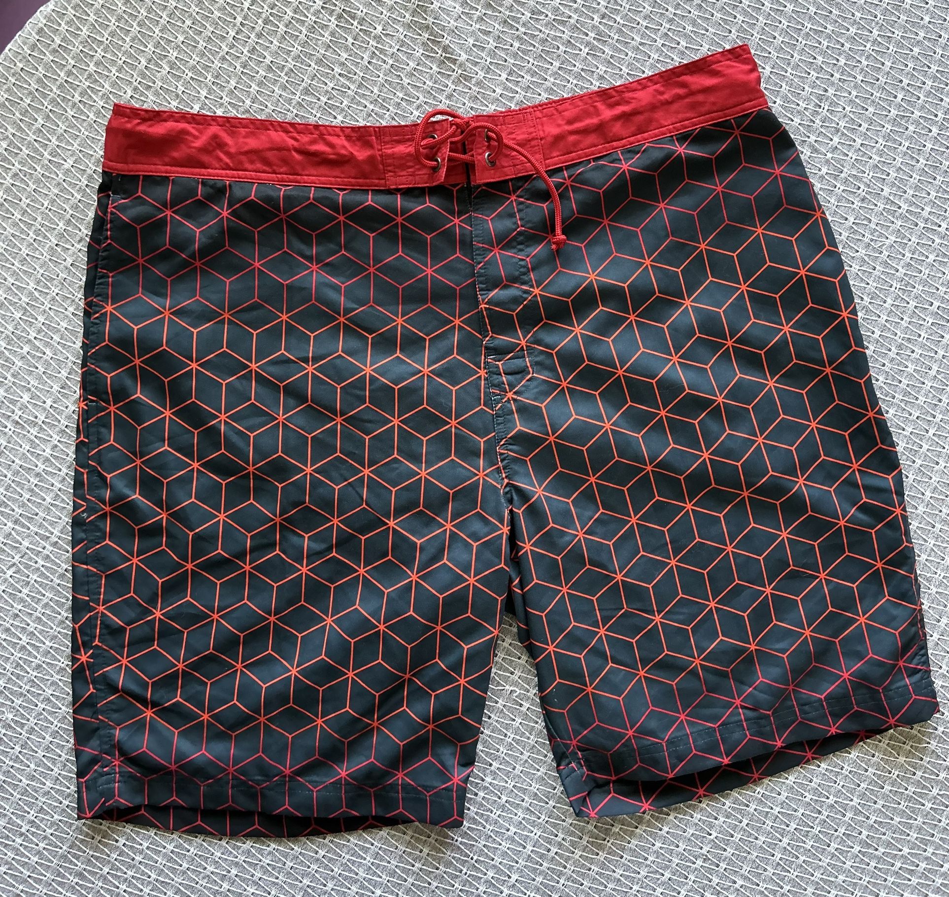Bass Pro Shop Swimming Trunks Mens XL Red Orange Black Drawstring EUC RN 74747 for Sale in