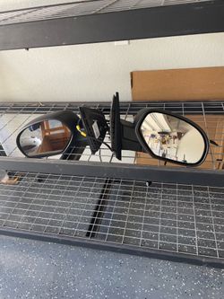 2007-2013 GMC Sierra Door Mirror Set