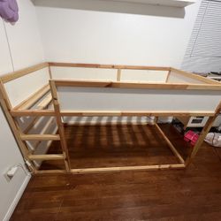 Twin Bed 