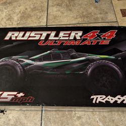 Traxxas Rustler 4x4 Ultimate RC Car