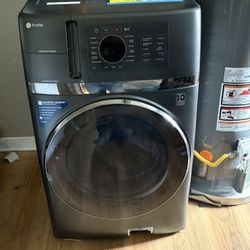 GE Two In One washer Dryer- 2 Years Old With Warranty
