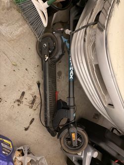 Electric scooter