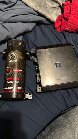 Amp and capacitor