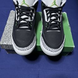Jordan 3 Retro Pine Green 2021  Size 11