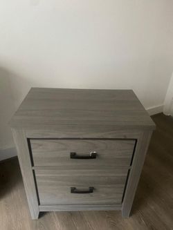 Dresser (NEED GONE ASAP)