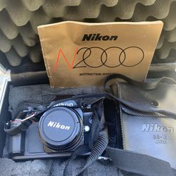 Nikon N2000