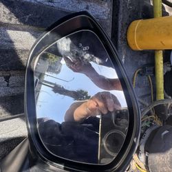 2024-2025 HYUNDAI SANTA FE RIGHT SIDE MIRROR WITH BLIND SPOTS 👉👉ASK FOR PRICE 