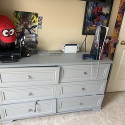 Grey dresser