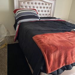 Pink Bedroom Set