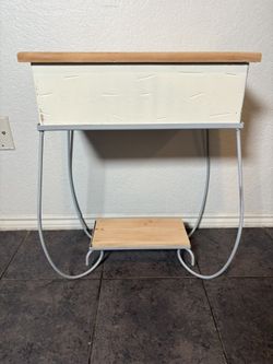 Metal Stand Storage Box